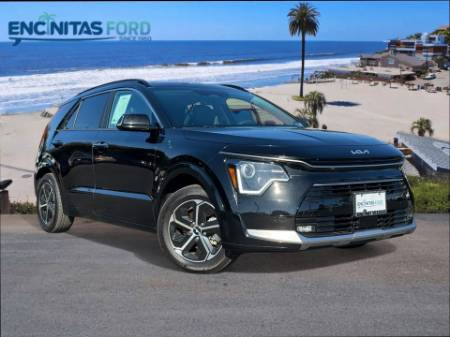 2023 Kia Niro SX