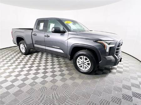 2022 Toyota Tundra 4WD SR5