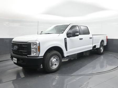 2025 Ford Super Duty F-350 SRW XL
