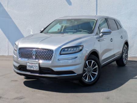 2022 Lincoln Nautilus Standard