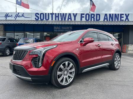 2023 Cadillac XT4 Premium Luxury