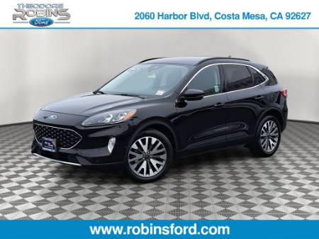 2020 Ford Escape Titanium Hybrid