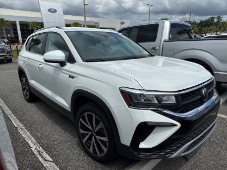 2024 Volkswagen Taos 1.5T SE