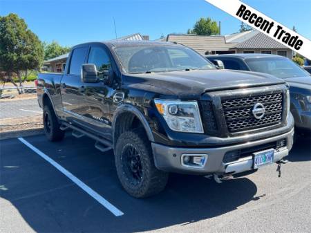 2017 Nissan Titan XD