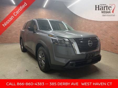 2024 Nissan Pathfinder S