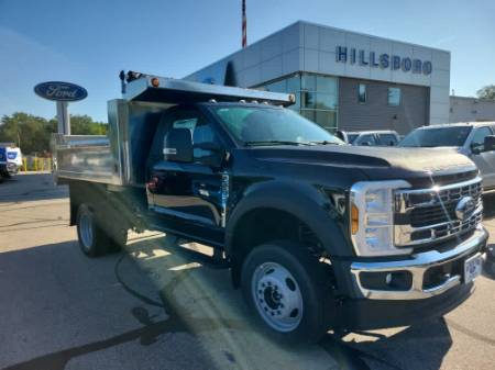 2025 Ford Super Duty F-550 DRW XL