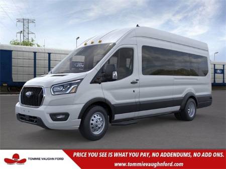 2025 Ford Transit Passenger Wagon XLT