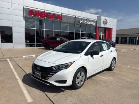 2025 Nissan Versa 1.6 S