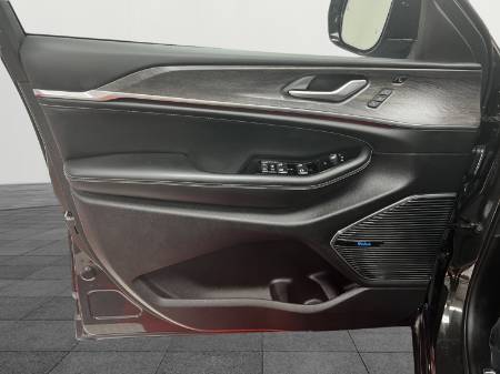 Showcase Image
