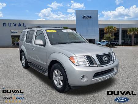 2008 Nissan Pathfinder SE