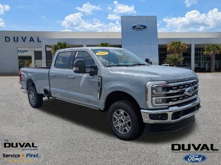 2025 Ford F-350SD LARIAT