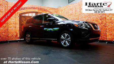 2020 Nissan Pathfinder S
