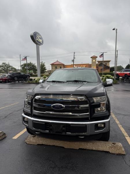 2015 Ford F-150 LARIAT