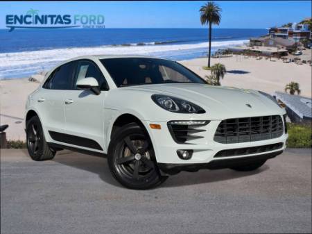 2018 Porsche Macan Base