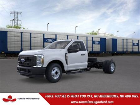 2025 Ford Super Duty F-350 DRW XL
