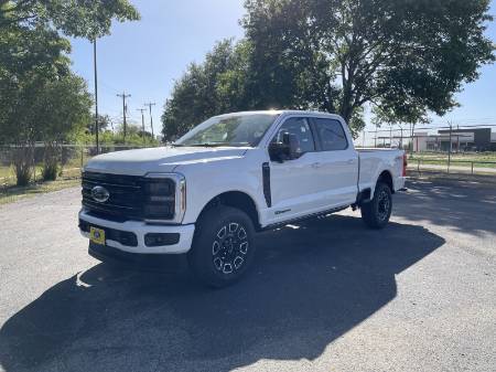 2025 Ford Super Duty F-250 SRW Platinum