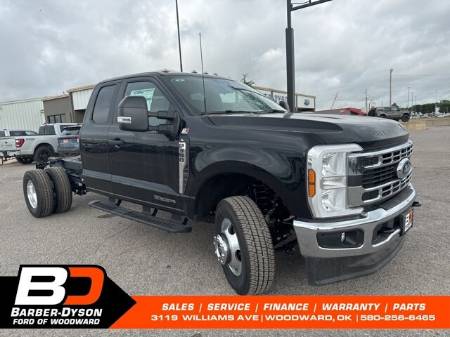 2025 Ford Super Duty F-350 DRW XL