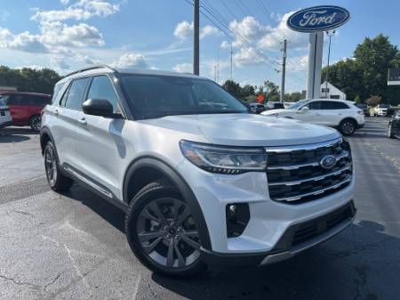 2025 Ford Explorer Active