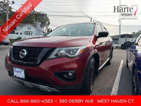 2020 Nissan Pathfinder SL