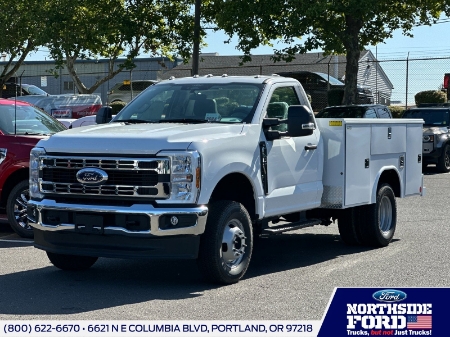 2024 Ford Super Duty F-350 DRW READING CLASSIC II SVC Body