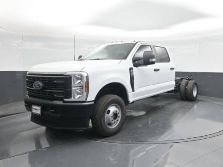2025 Ford Super Duty F-350 DRW XL