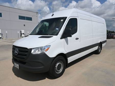 2025 Mercedes-Benz Sprinter Cargo Van Cargo 170 WB