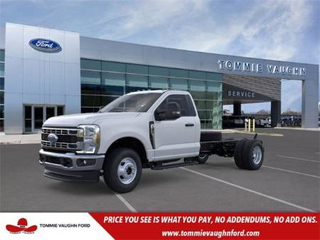 2025 Ford Super Duty F-350 DRW XL