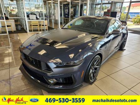 2025 Ford Mustang Dark Horse