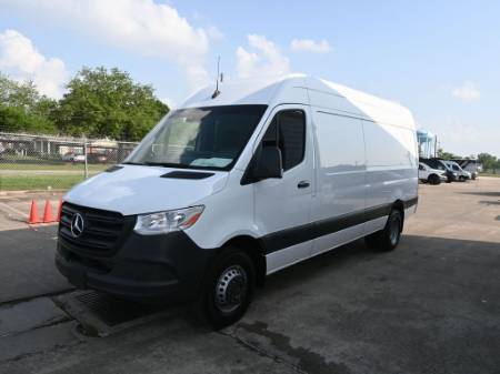 2024 Mercedes-Benz Sprinter Cargo Van Cargo 170 WB