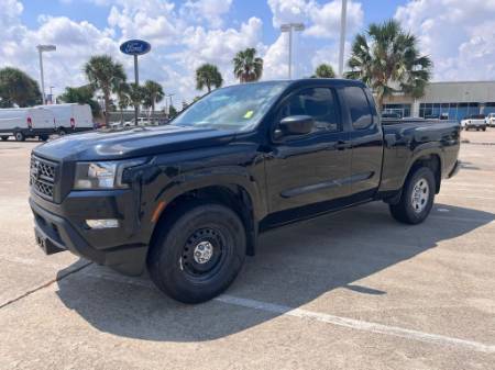2023 Nissan Frontier S