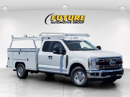 2025 Ford F-350SD XL