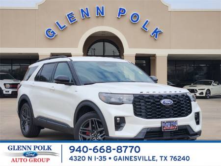 2025 Ford Explorer ST-Line