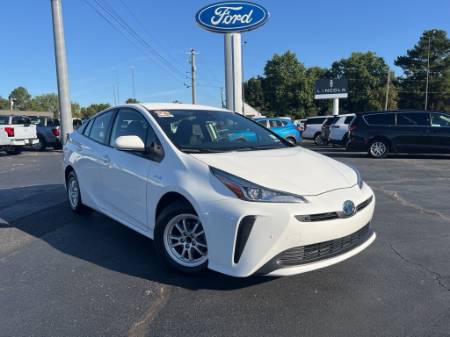 2021 Toyota Prius LE