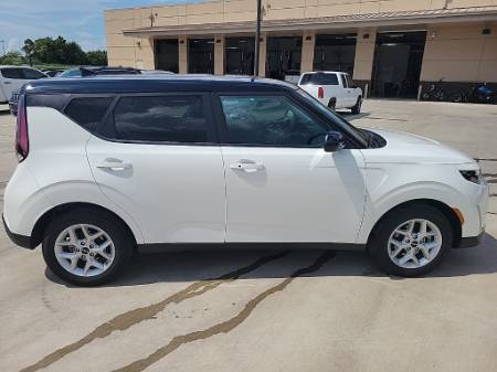 2024 Kia Soul S