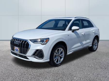 2024 Audi Q3 Premium 45 TFSI S line quattro Tiptronic
