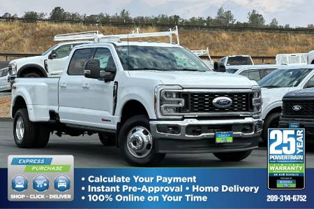 2026 Ford Super Duty F-350 DRW LARIAT