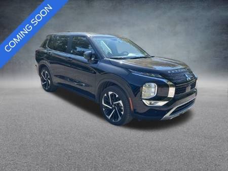 2023 Mitsubishi Outlander SE Special Edition