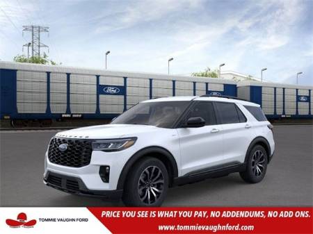 2025 Ford Explorer ST-Line