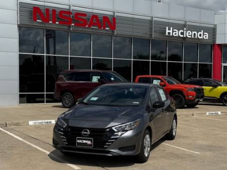 2025 Nissan Versa 1.6 S