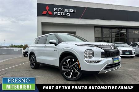 2025 Mitsubishi Outlander Phev SE