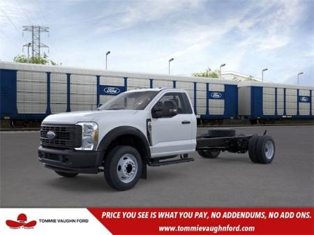 2025 Ford Super Duty F-550 DRW XL