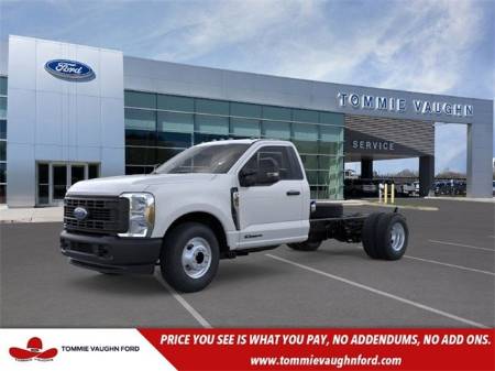 2026 Ford Super Duty F-350 DRW XL