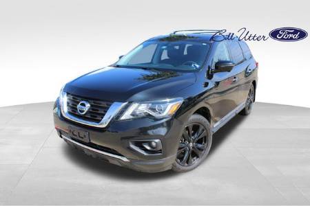 2017 Nissan Pathfinder Platinum