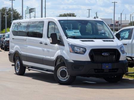 2025 Ford Transit Passenger Wagon XL