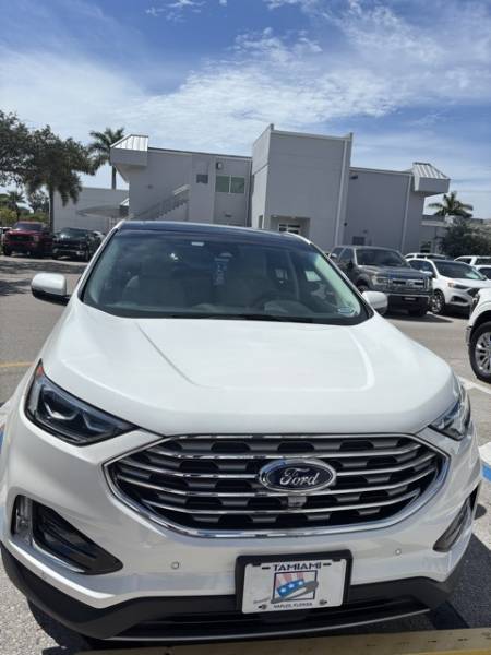 2020 Ford Edge Titanium