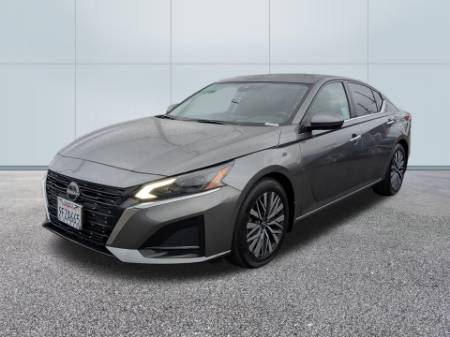 2023 Nissan Altima SV FWD