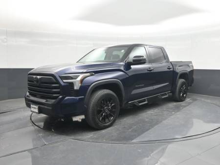 2023 Toyota Tundra 4WD SR5