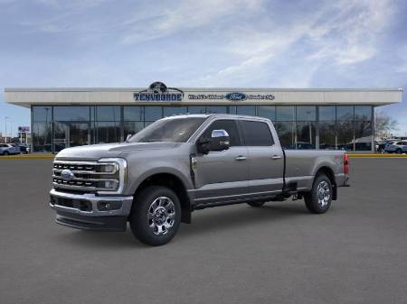 2025 Ford F-350SD LARIAT