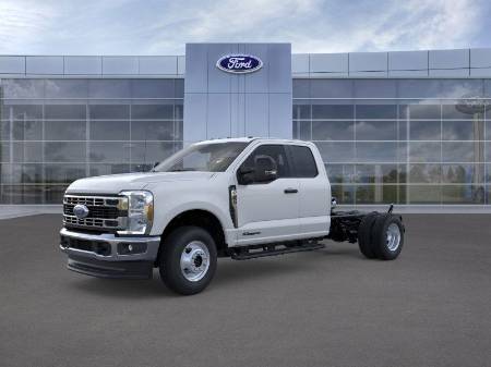 2026 Ford Chassis Cab F-350® XL