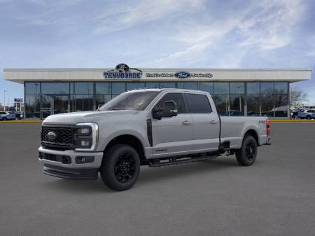 2025 Ford F-350SD LARIAT